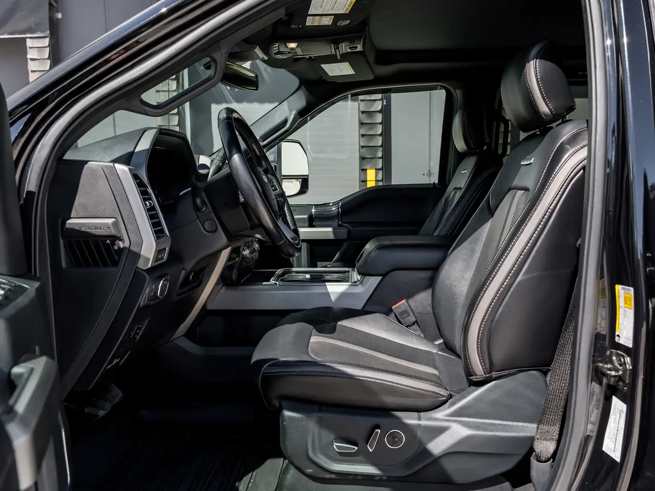 Ford F 350 снимка Ford F 350