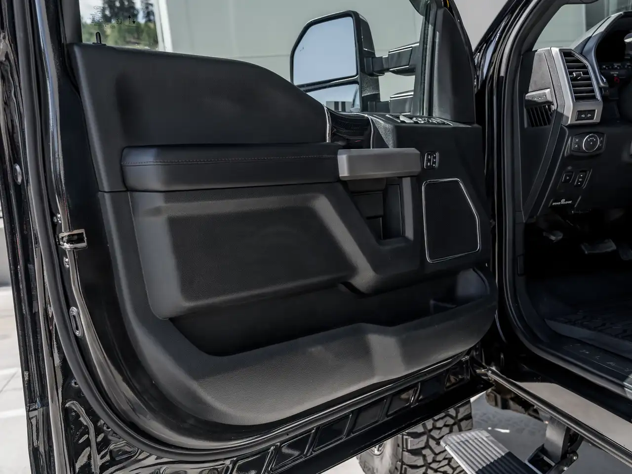 Ford F 350 снимка Ford F 350