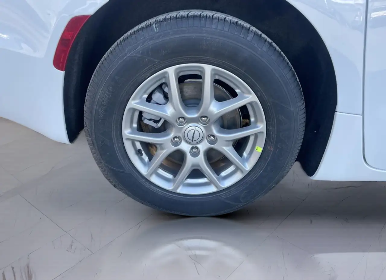 Chrysler Grand Caravan снимка Chrysler Grand Caravan