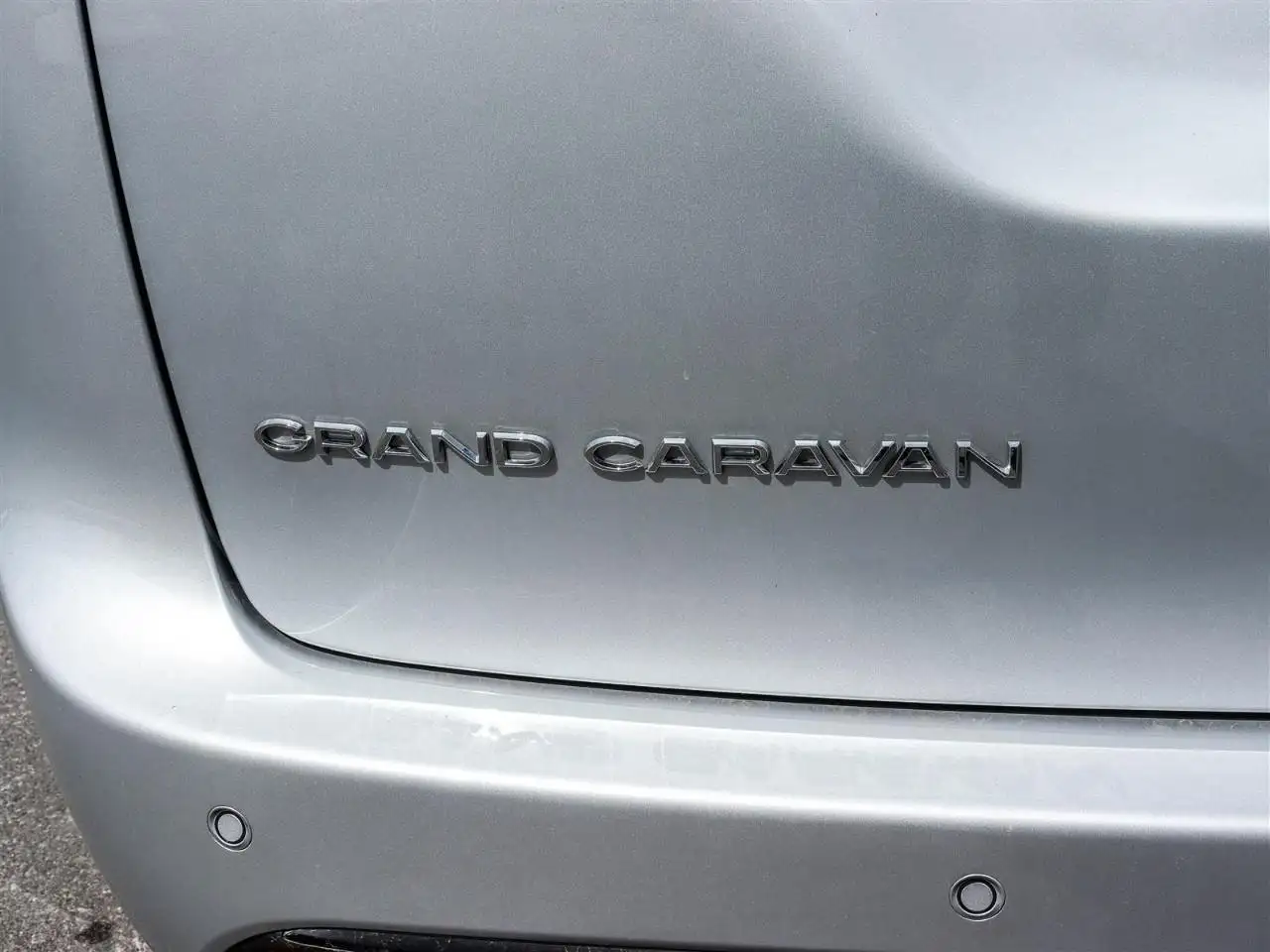 Chrysler Grand Caravan снимка Chrysler Grand Caravan