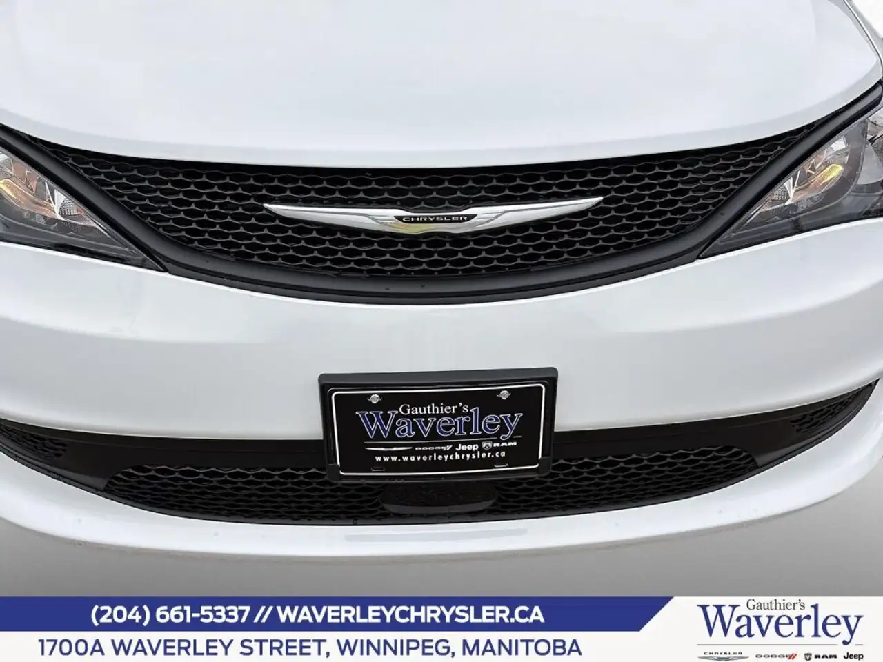 Chrysler Grand Caravan photo Chrysler Grand Caravan