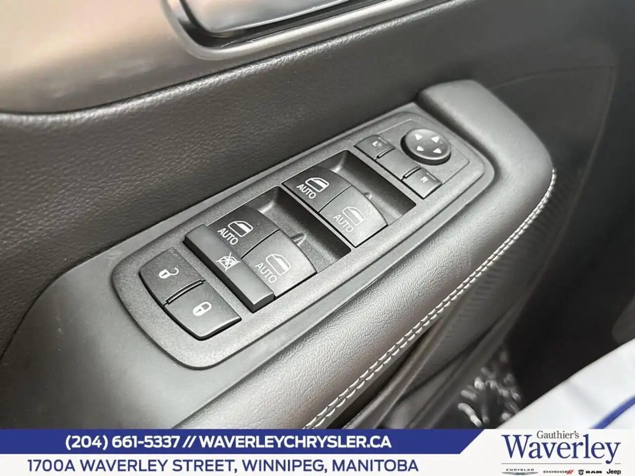 Chrysler Grand Caravan photo Chrysler Grand Caravan