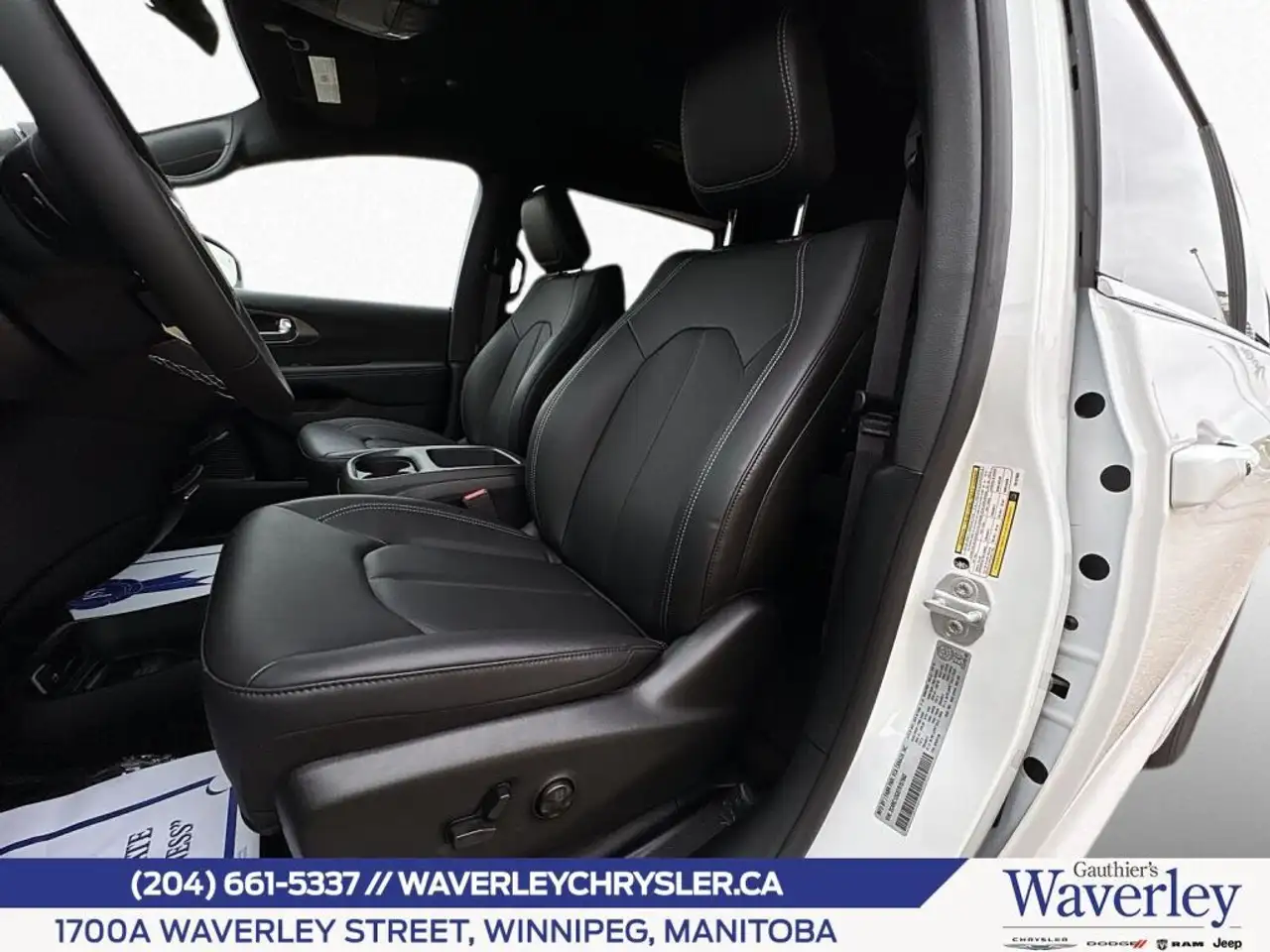 Chrysler Grand Caravan photo Chrysler Grand Caravan