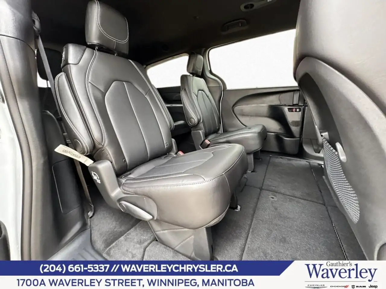 Chrysler Grand Caravan photo Chrysler Grand Caravan