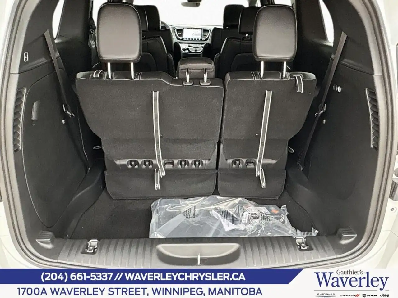 Chrysler Grand Caravan photo Chrysler Grand Caravan