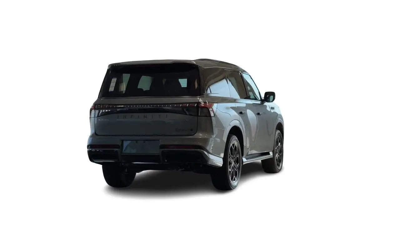 Infiniti QX80 снимка Infiniti QX80