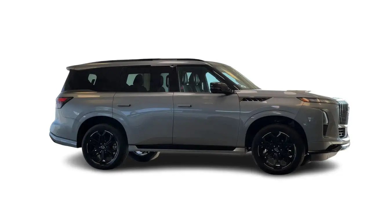 Infiniti QX80 снимка Infiniti QX80