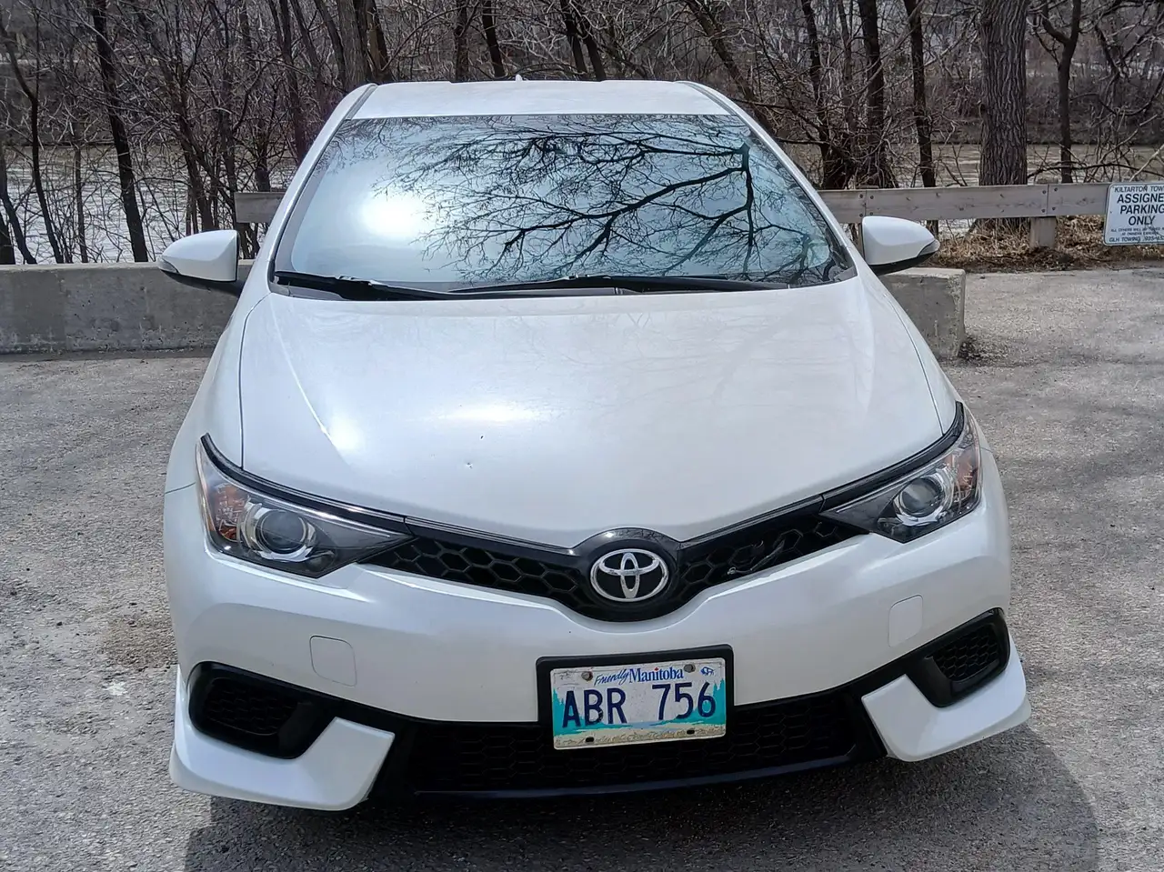 Toyota Corolla снимка Toyota Corolla
