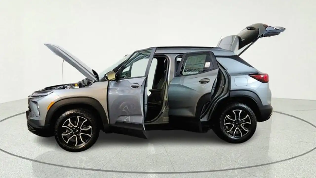 Chevrolet Trailblazer снимка Chevrolet Trailblazer