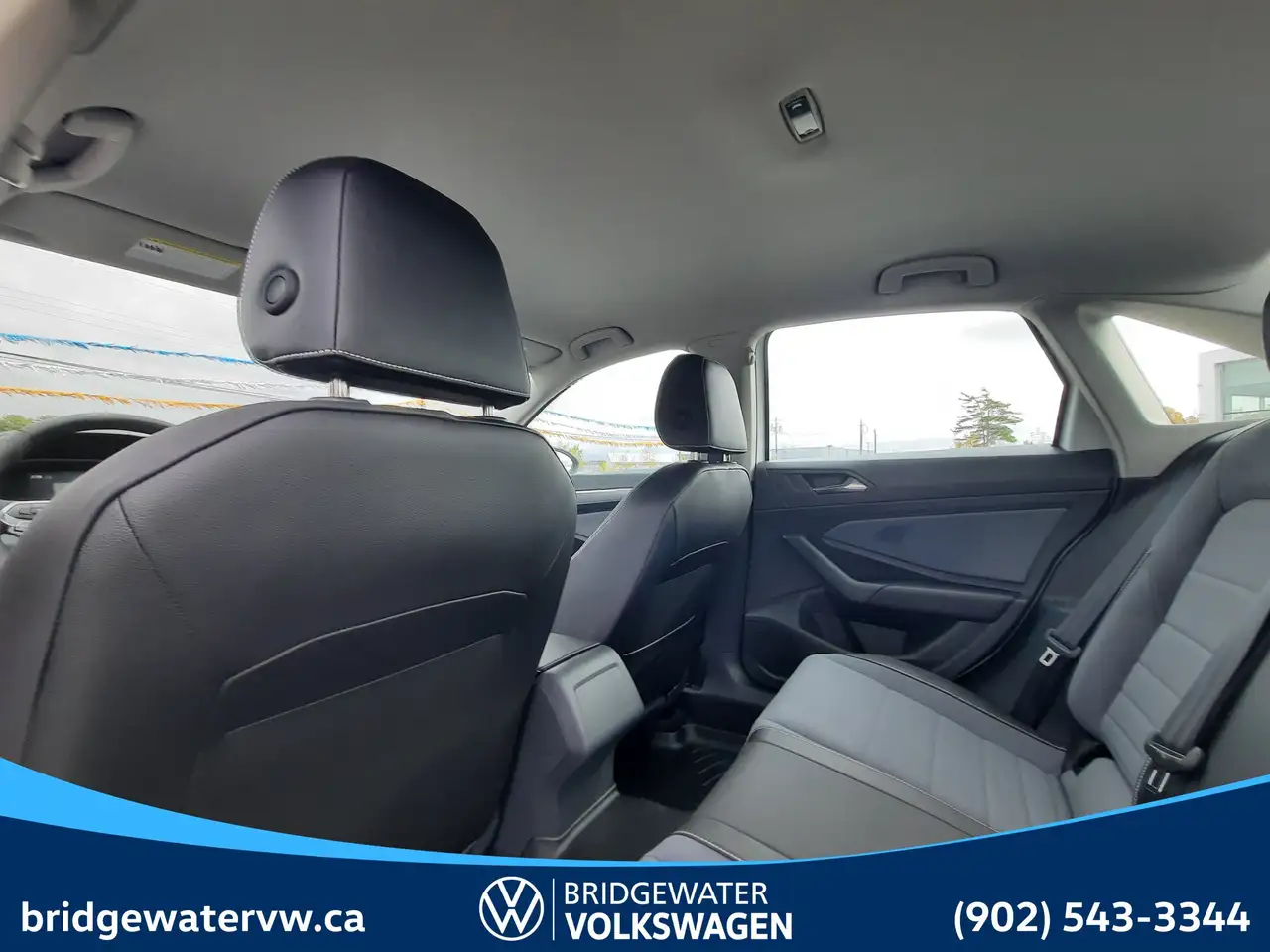 Volkswagen Jetta снимка Volkswagen Jetta