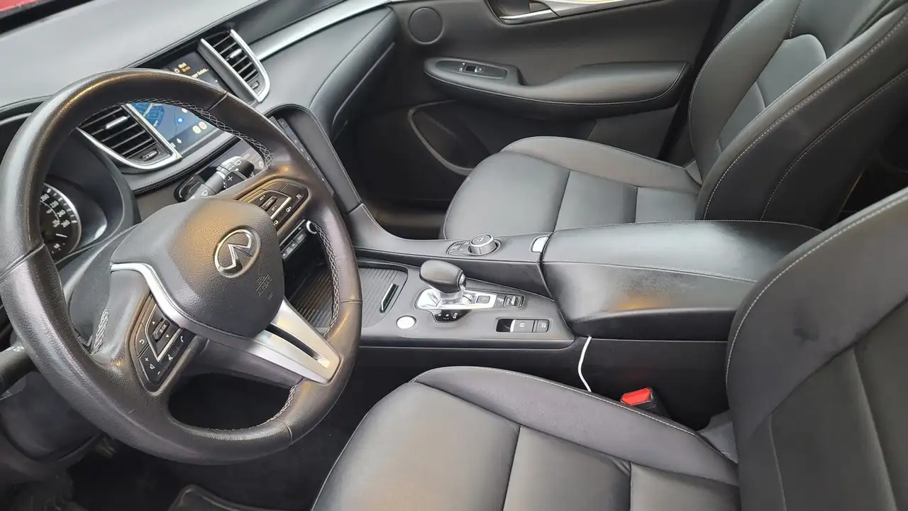 Infiniti QX50 снимка Infiniti QX50