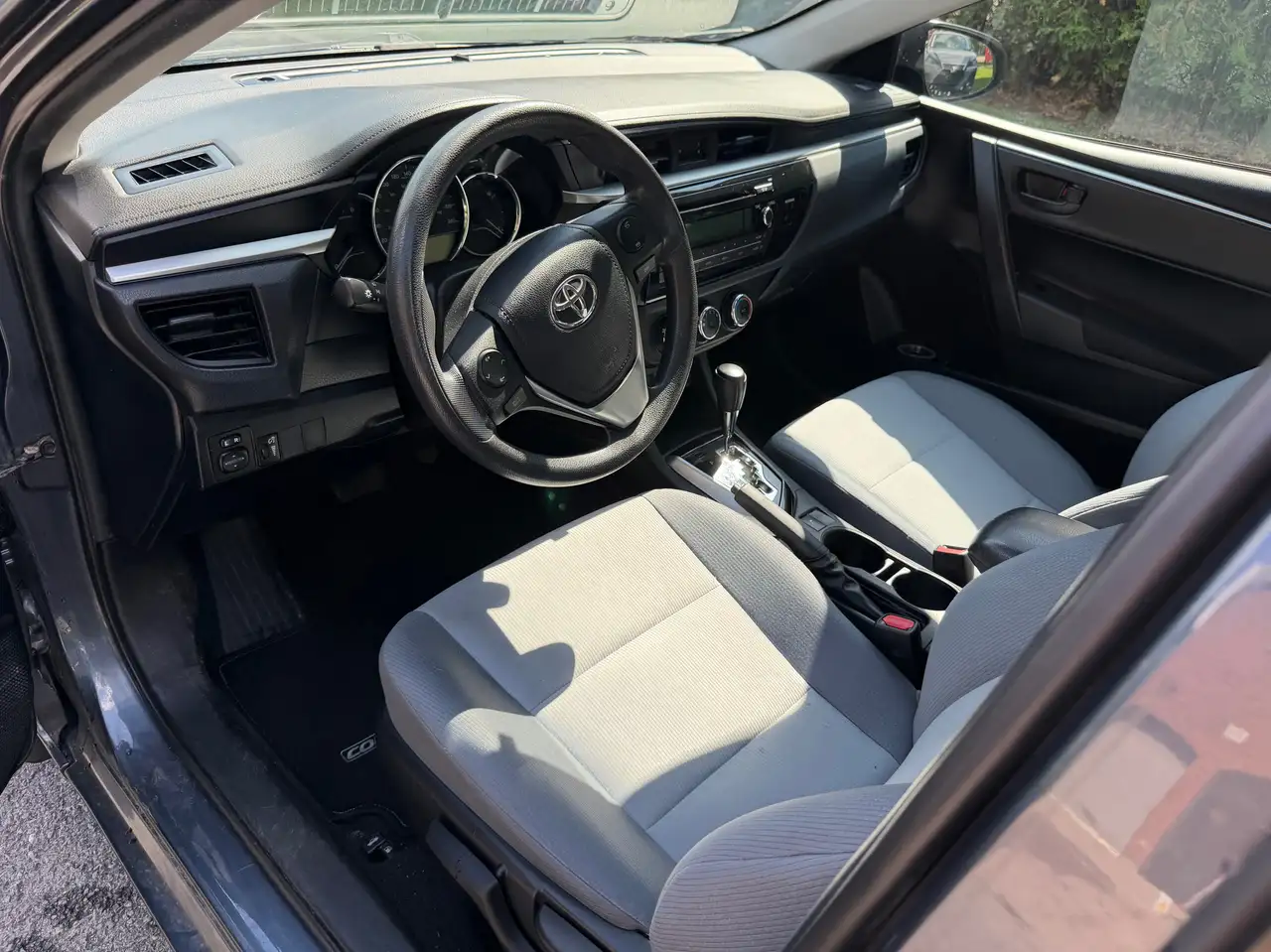 Toyota Corolla photo Toyota Corolla