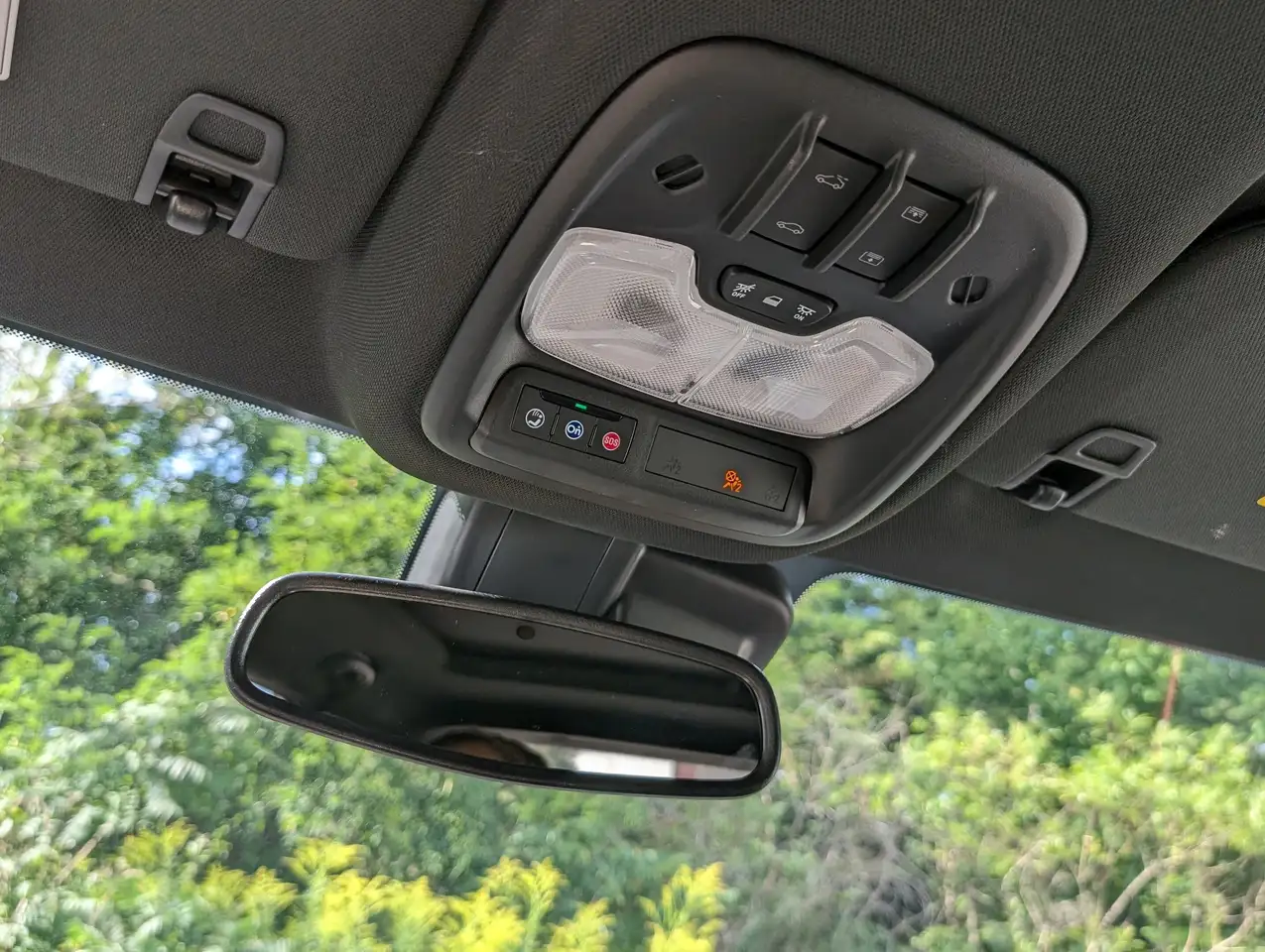 Chevrolet Trailblazer photo Chevrolet Trailblazer