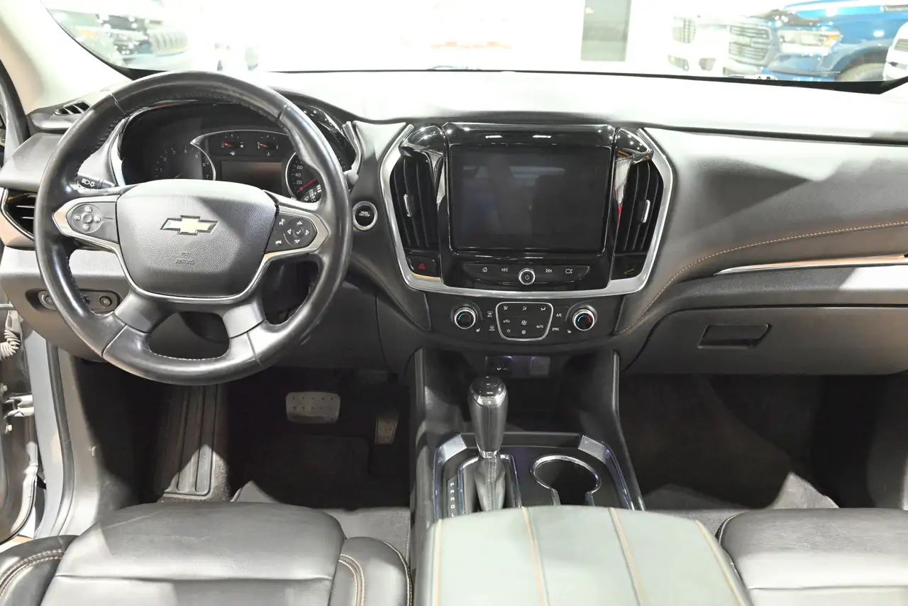 Chevrolet Traverse снимка Chevrolet Traverse