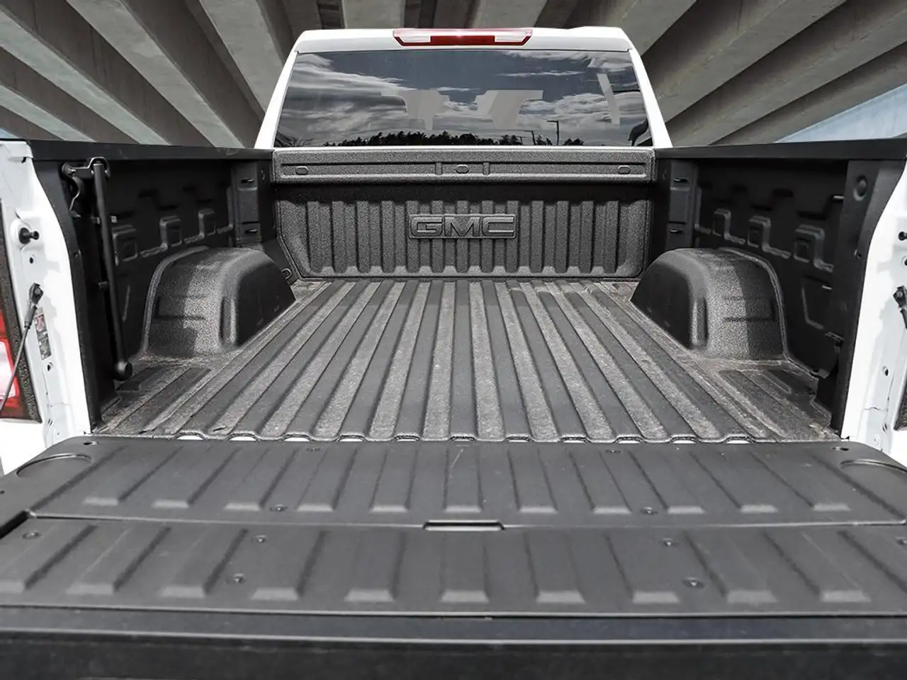 GMC Sierra 1500 fotografie GMC Sierra 1500