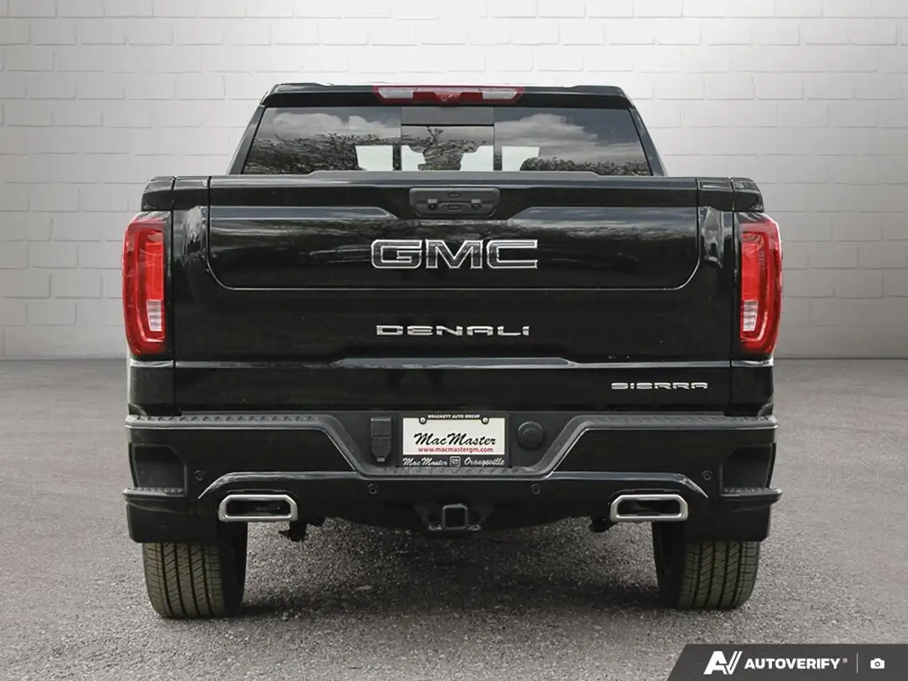 GMC Sierra 1500 photo GMC Sierra 1500