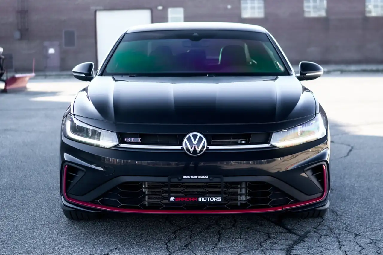 Volkswagen Jetta снимка Volkswagen Jetta