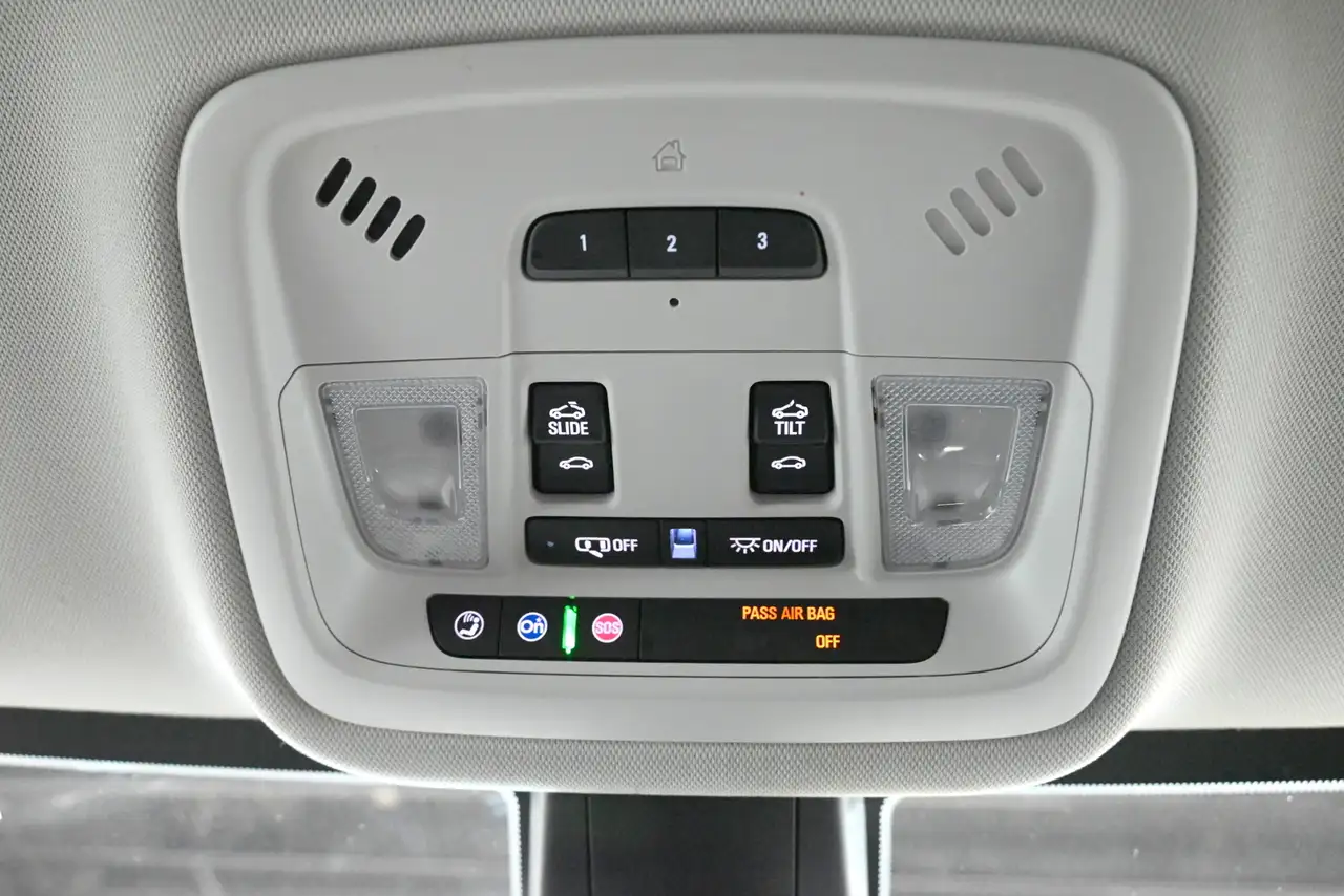 Chevrolet Traverse снимка Chevrolet Traverse