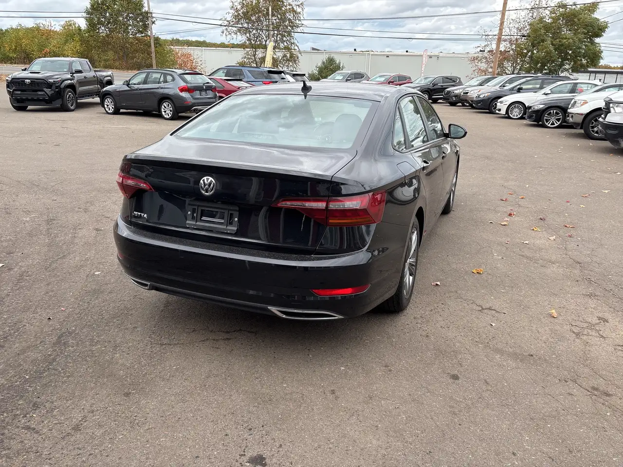 Volkswagen Jetta снимка Volkswagen Jetta