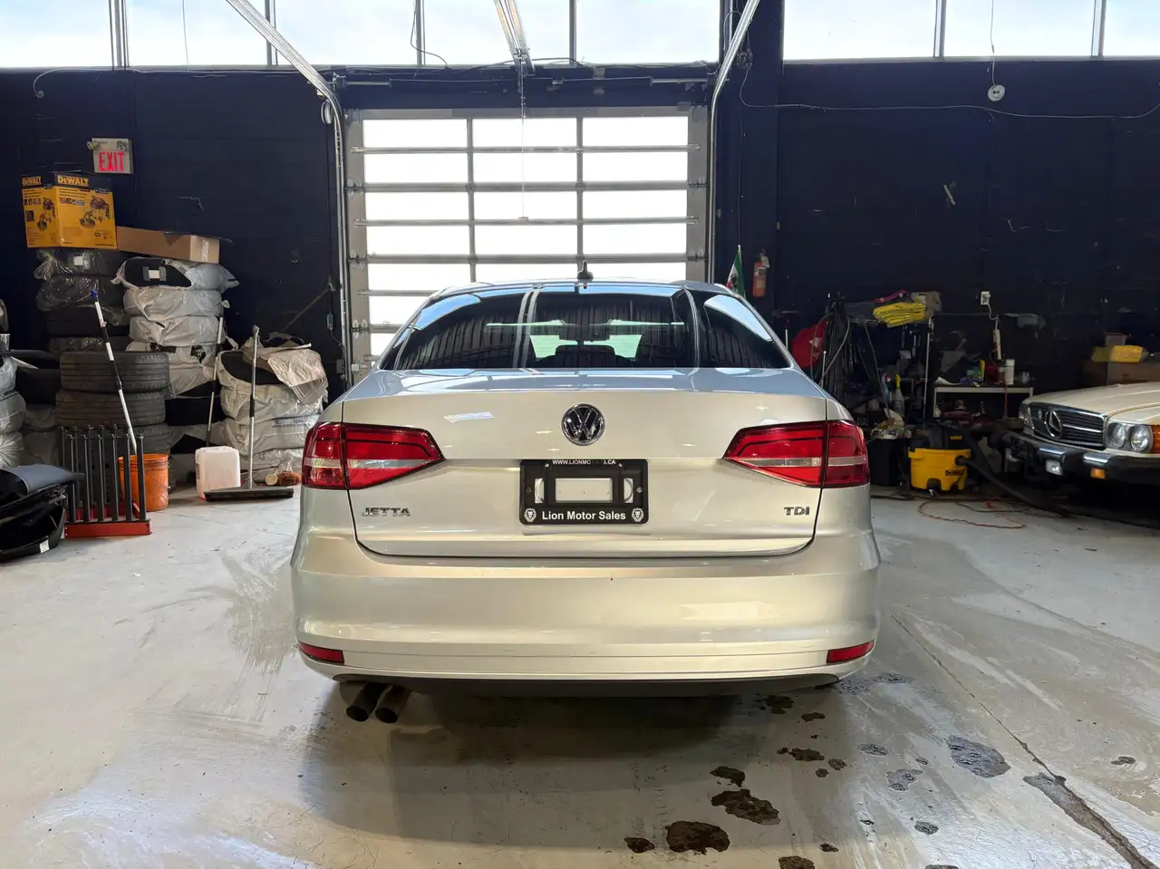 Volkswagen Jetta снимка Volkswagen Jetta