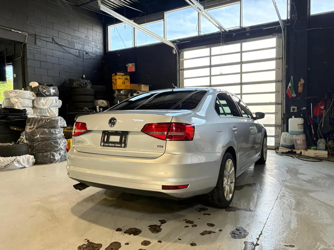 Volkswagen Jetta снимка Volkswagen Jetta