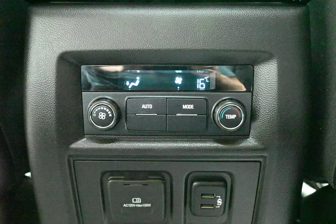Chevrolet Traverse снимка Chevrolet Traverse