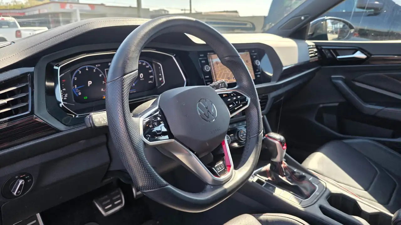 Volkswagen Jetta снимка Volkswagen Jetta
