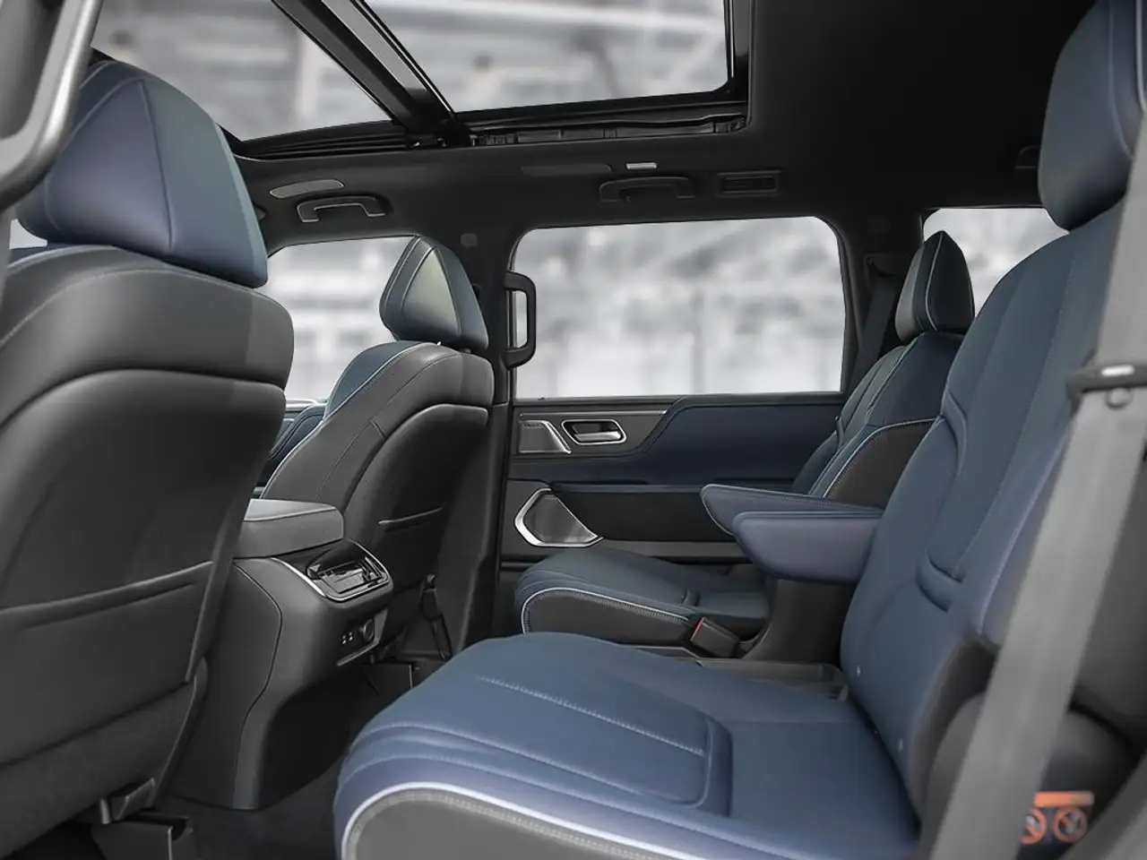Infiniti QX80 fotografie Infiniti QX80