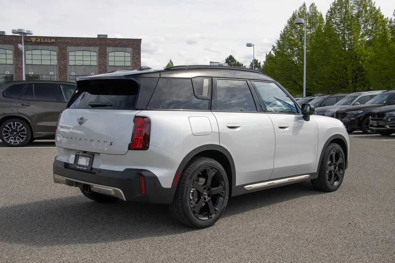 MINI Countryman снимка MINI Countryman