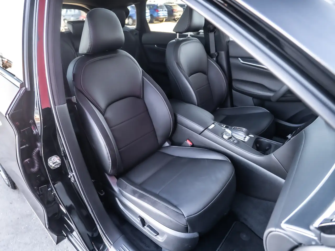 Infiniti QX50 снимка Infiniti QX50