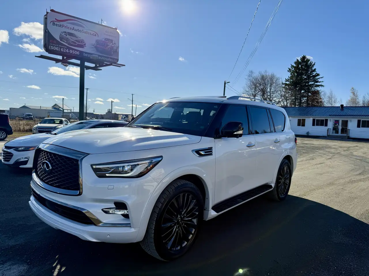 Infiniti QX80 fotografie Infiniti QX80
