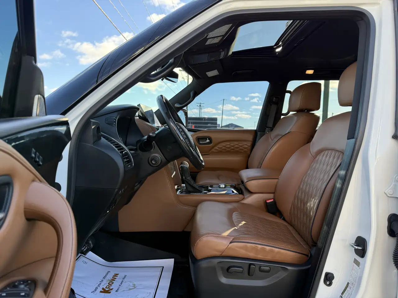 Infiniti QX80 fotografie Infiniti QX80