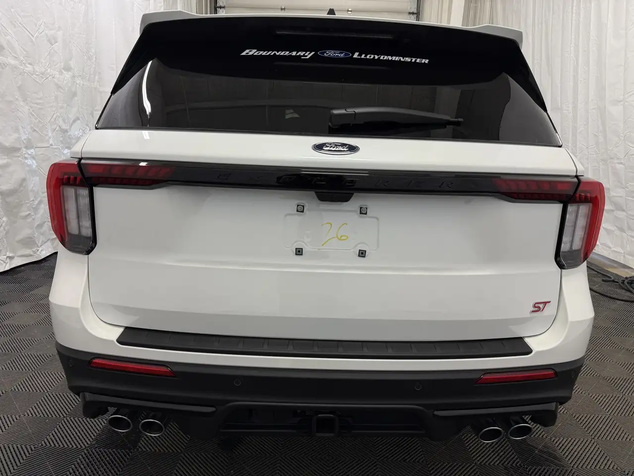 Ford Explorer photo Ford Explorer