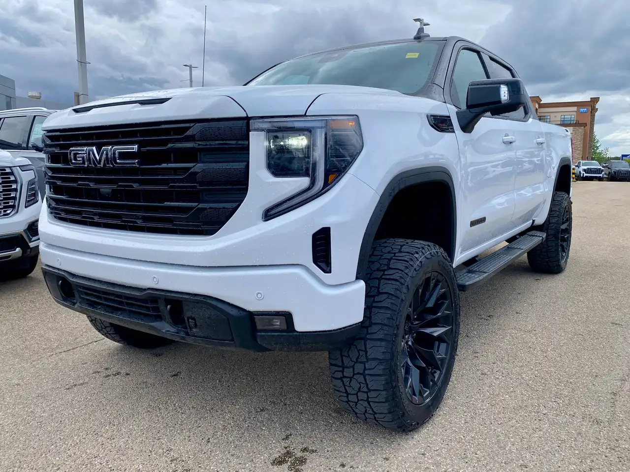 GMC Sierra 1500 photo GMC Sierra 1500