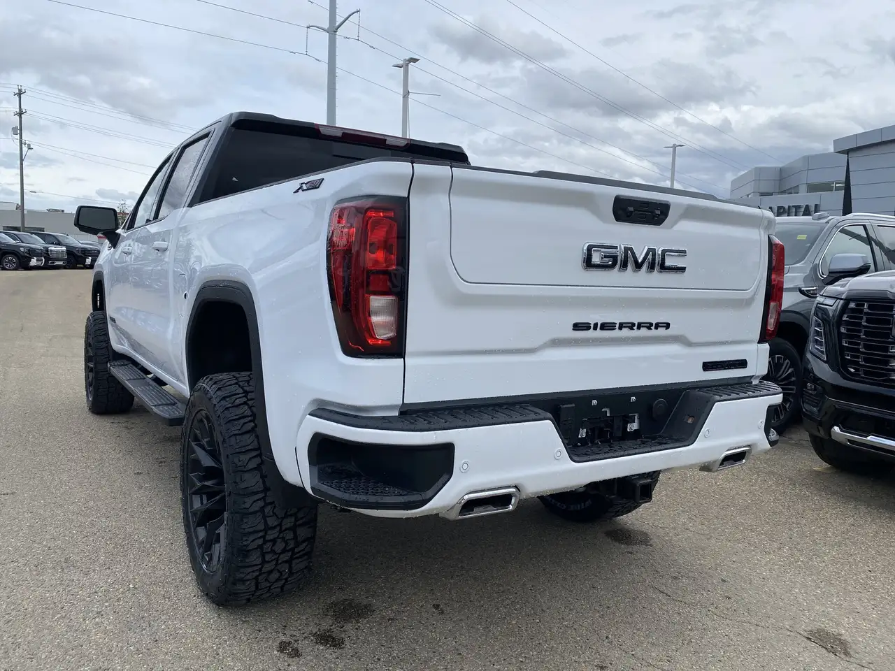 GMC Sierra 1500 photo GMC Sierra 1500