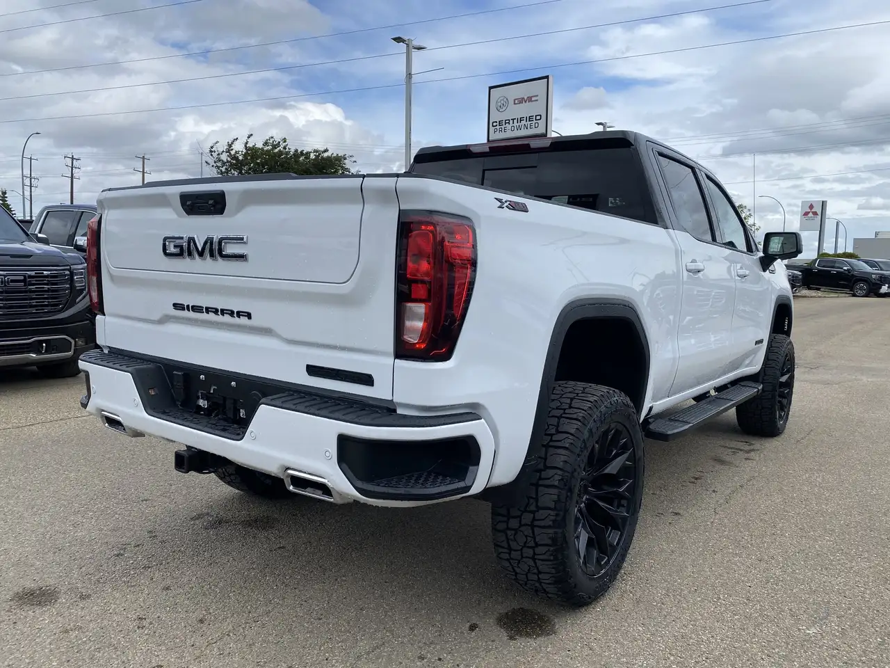 GMC Sierra 1500 photo GMC Sierra 1500
