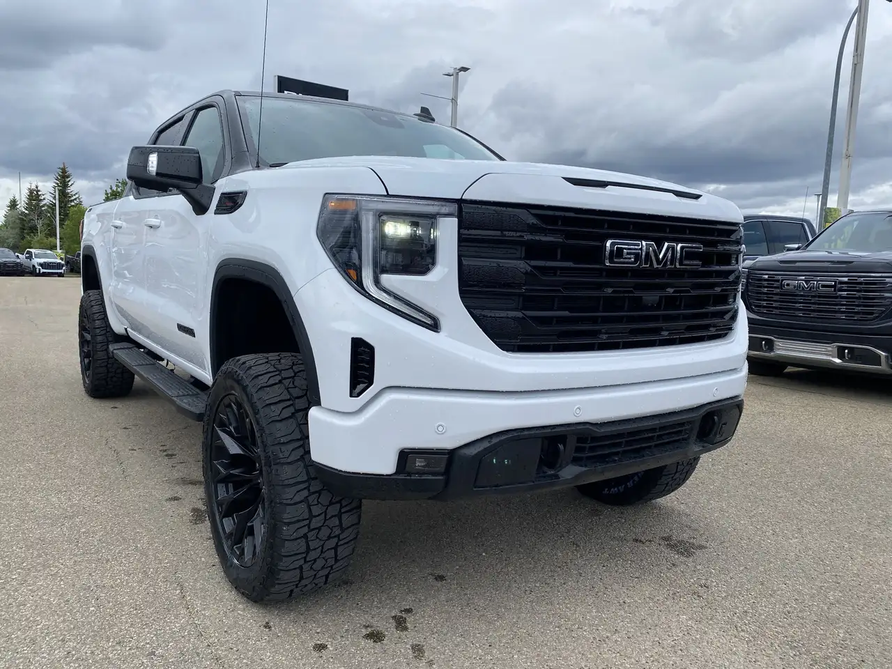 GMC Sierra 1500 photo GMC Sierra 1500