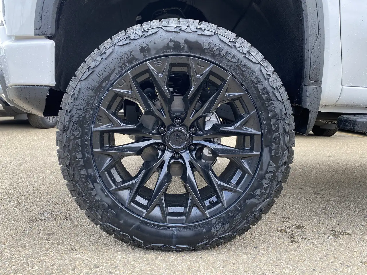 GMC Sierra 1500 photo GMC Sierra 1500