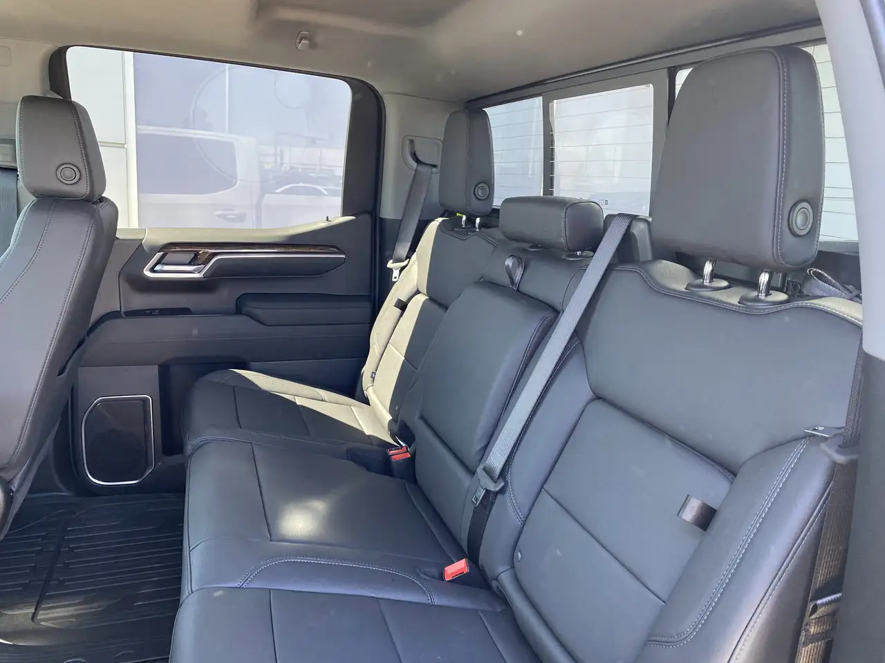 GMC Sierra 1500 photo GMC Sierra 1500