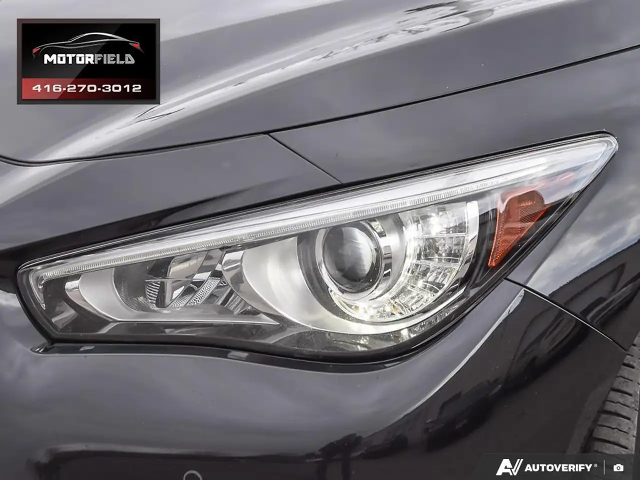 Infiniti Q50 снимка Infiniti Q50