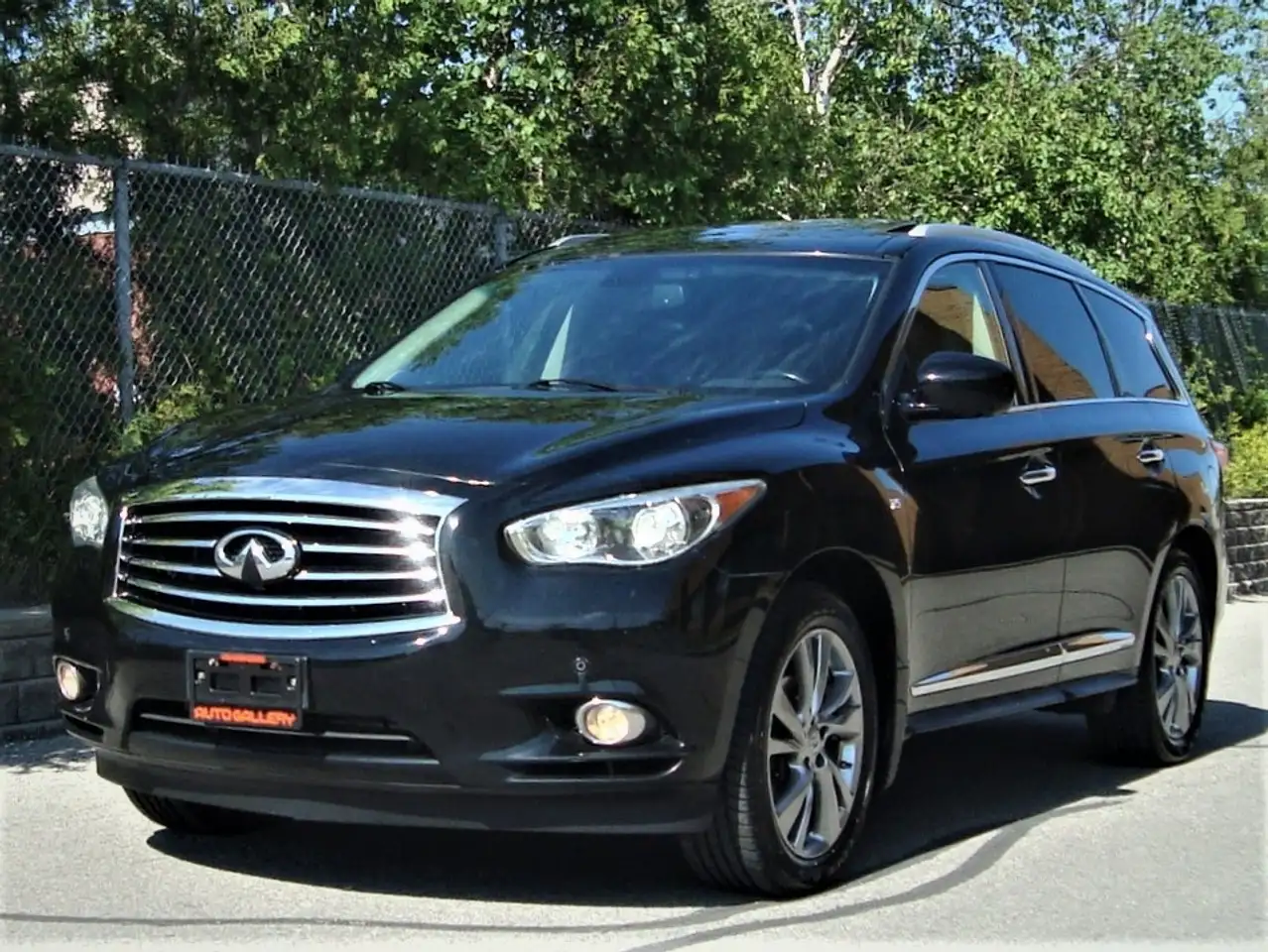 Infiniti QX60 снимка Infiniti QX60