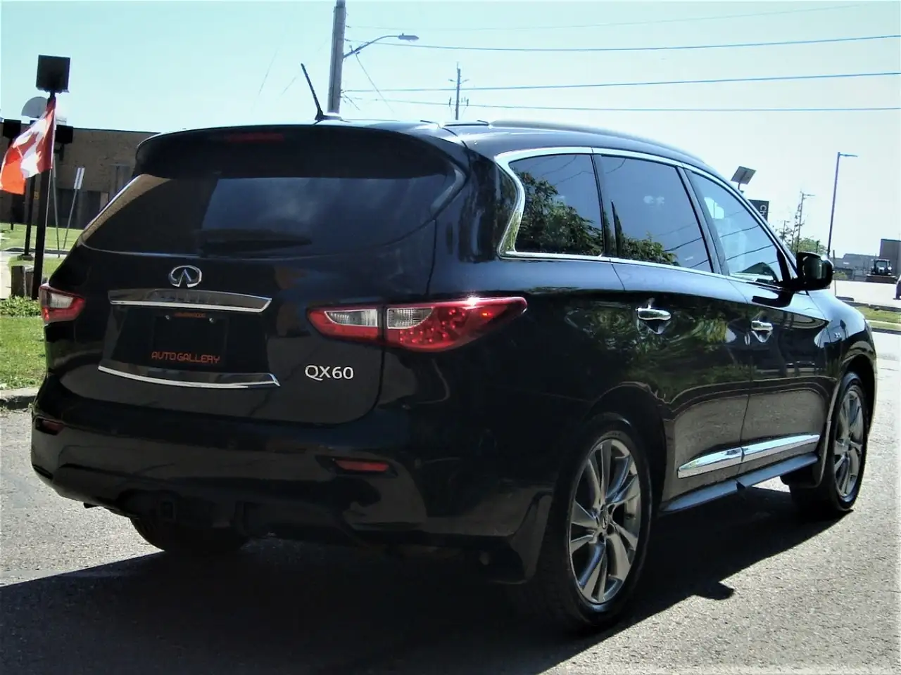 Infiniti QX60 снимка Infiniti QX60