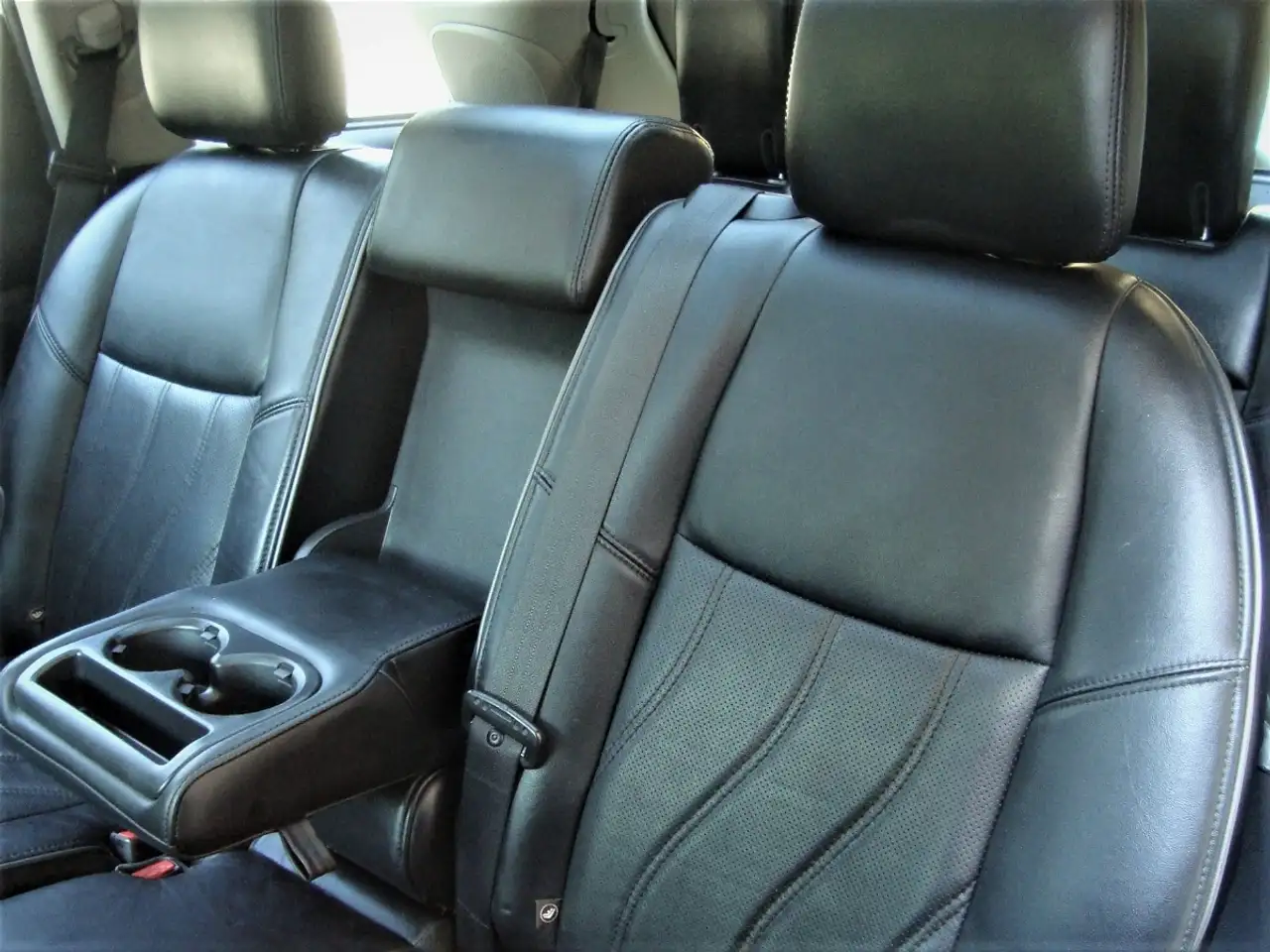 Infiniti QX60 снимка Infiniti QX60