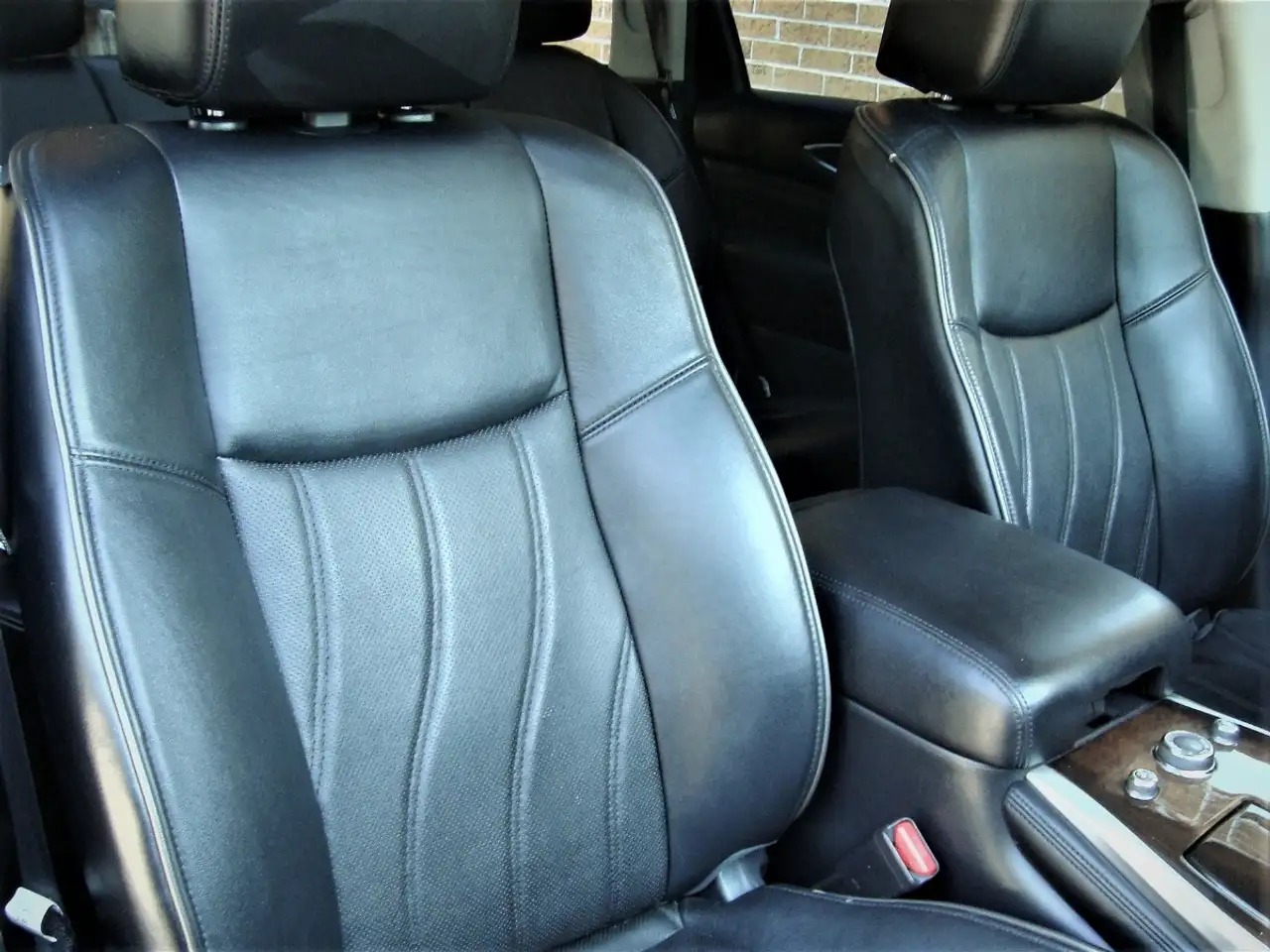 Infiniti QX60 снимка Infiniti QX60