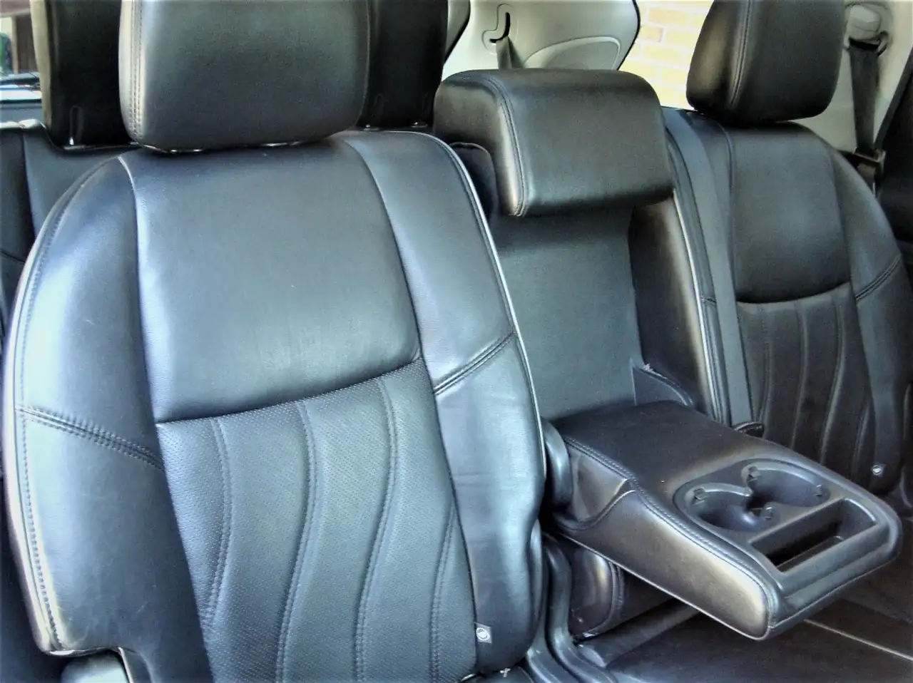 Infiniti QX60 снимка Infiniti QX60