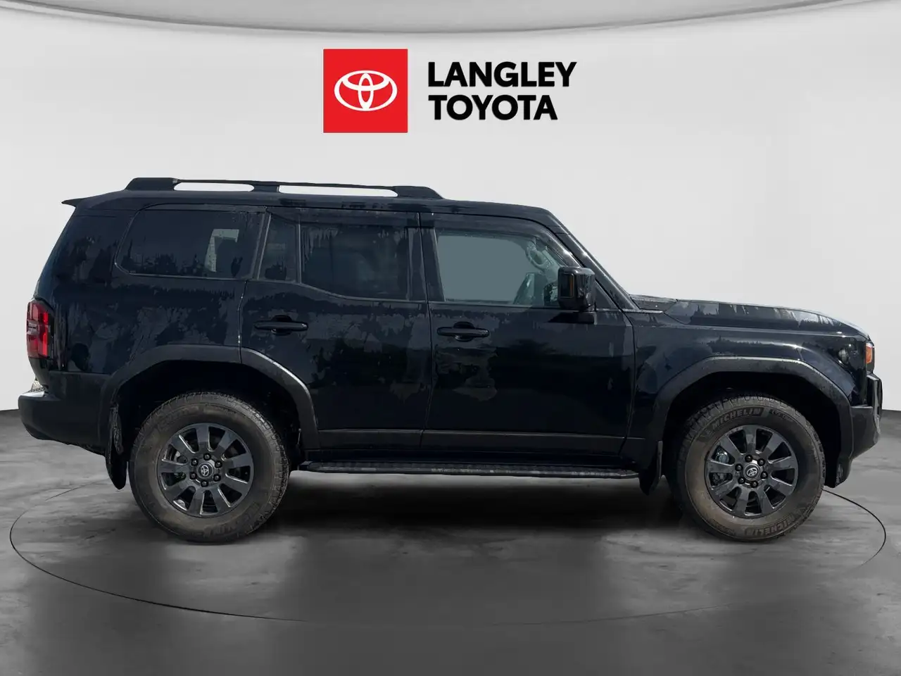 Toyota Land Cruiser снимка Toyota Land Cruiser
