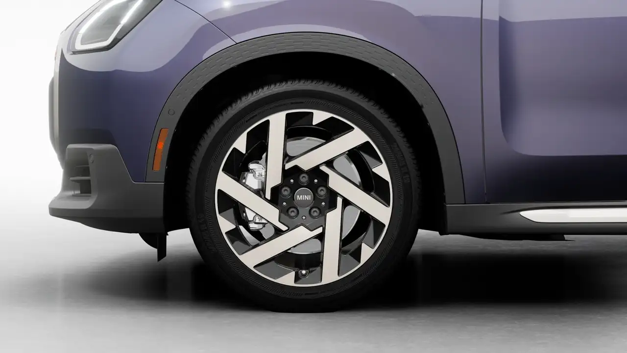 MINI Countryman photo MINI Countryman
