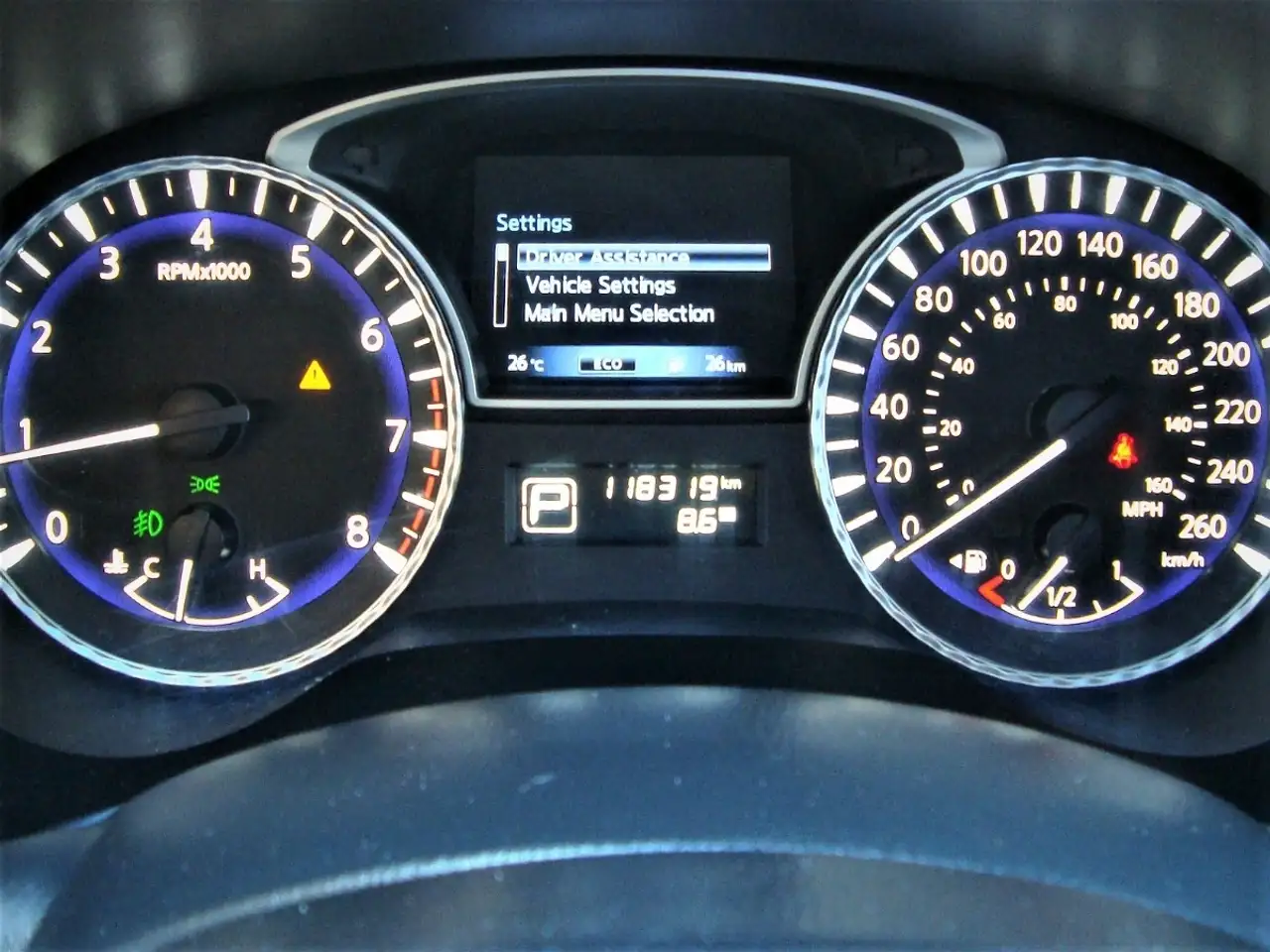 Infiniti QX60 снимка Infiniti QX60