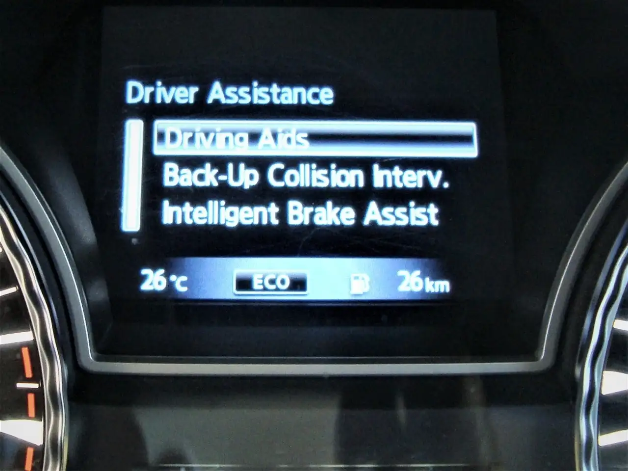 Infiniti QX60 снимка Infiniti QX60