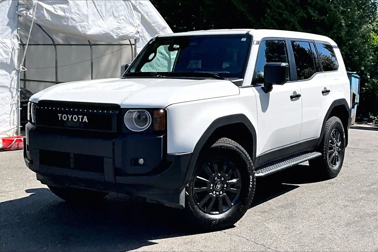Toyota Land Cruiser снимка Toyota Land Cruiser